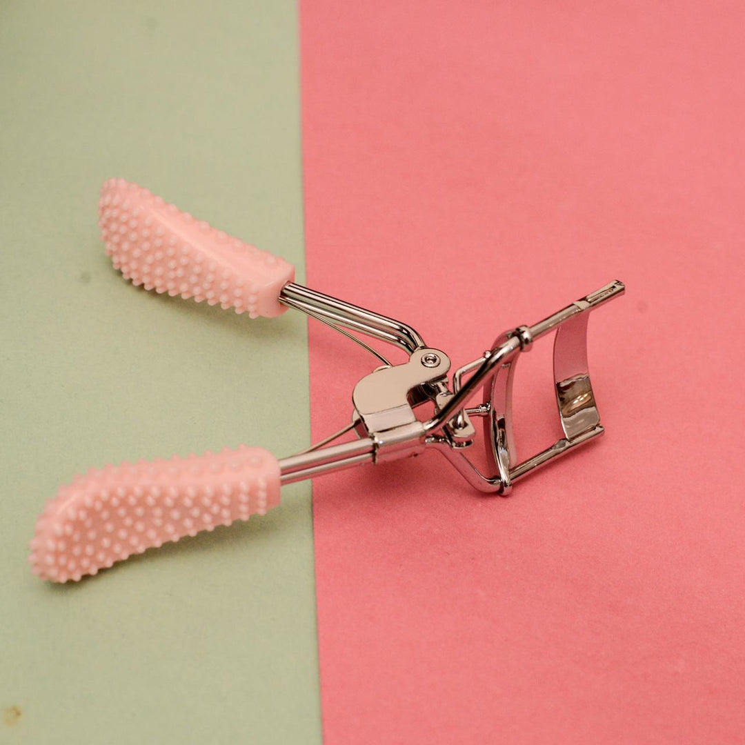 eyelash curler before and after