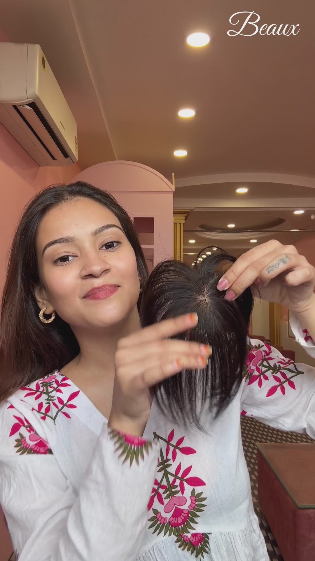 Beaux round topper ( For broad forehead)